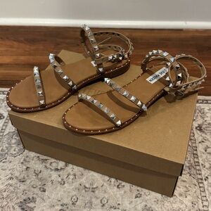 Steve Madden TRAVEL Tan Women’s Studded Strappy Sandals